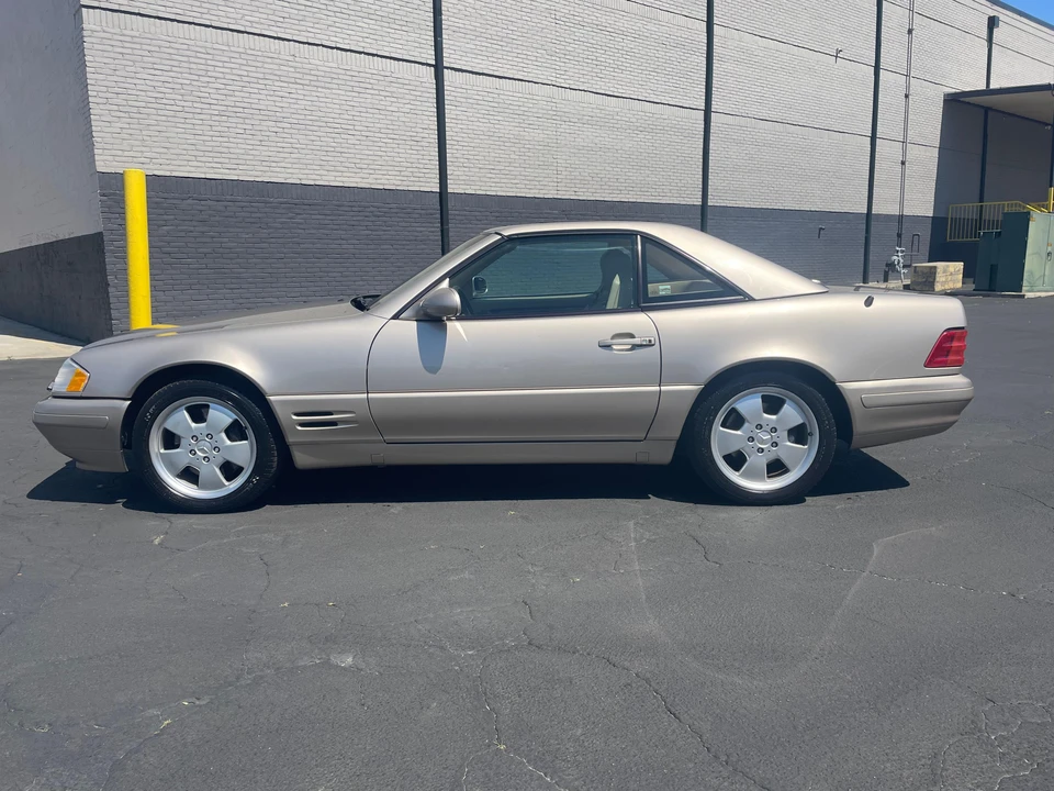 2000 Mercedes-Benz R129 SL-Class - Image 7 of 31
