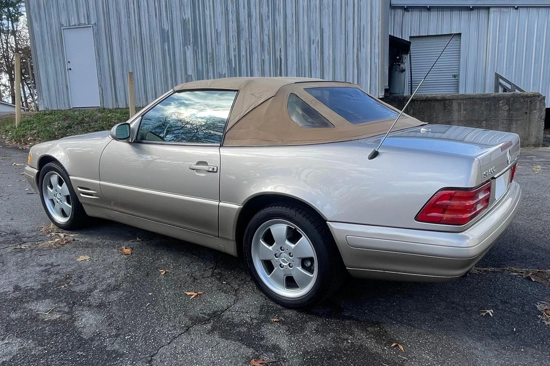 2000 Mercedes-Benz R129 SL-Class - Image 4 of 31