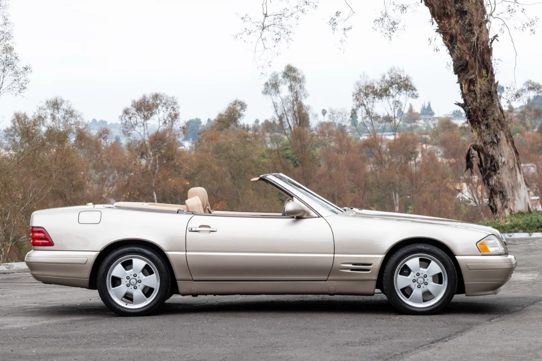 2000 Mercedes-Benz R129 SL-Class - Image 6 of 31