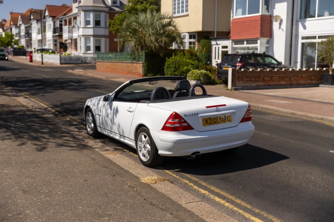 2000 Mercedes-Benz R170 SLK-Class - Image 11 of 30