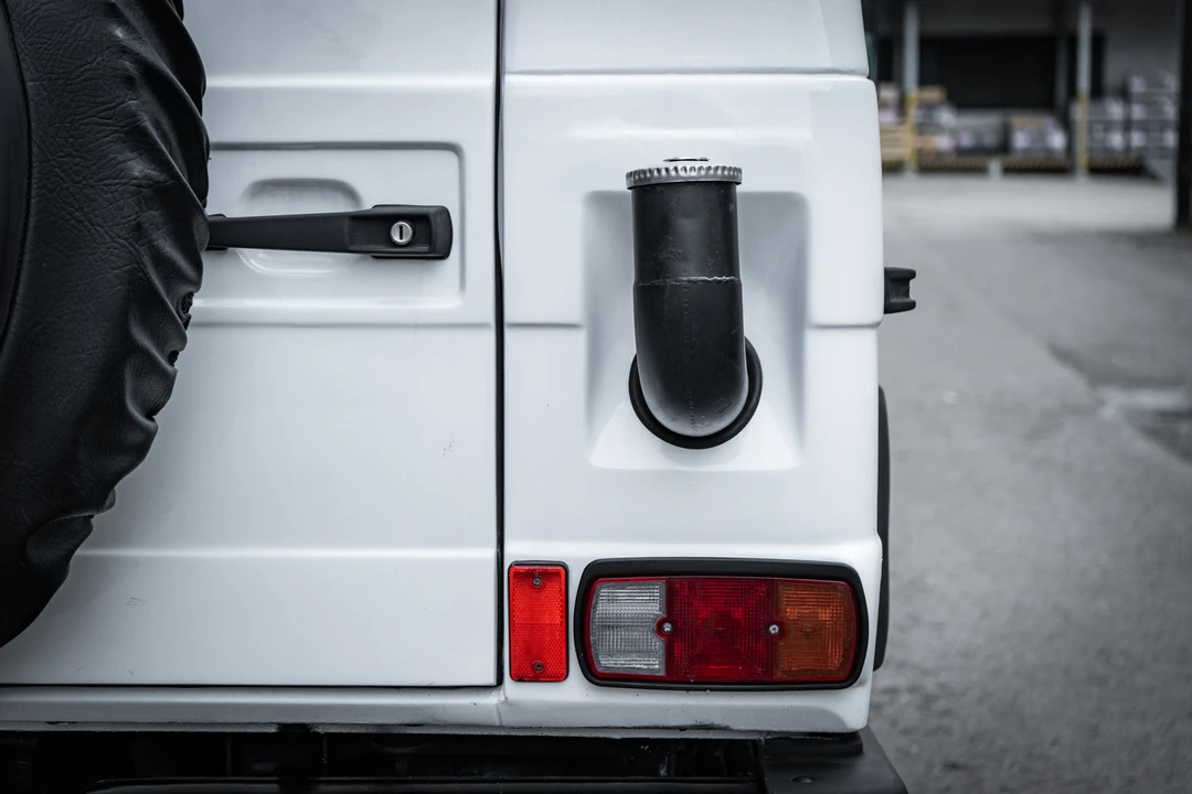 2000 Mercedes-Benz W461 G-Class - Image 20 of 31