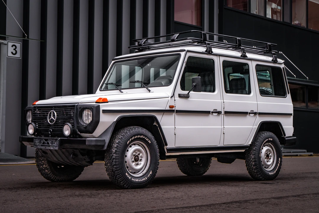 2000 Mercedes-Benz W461 G-Class - Image 9 of 31