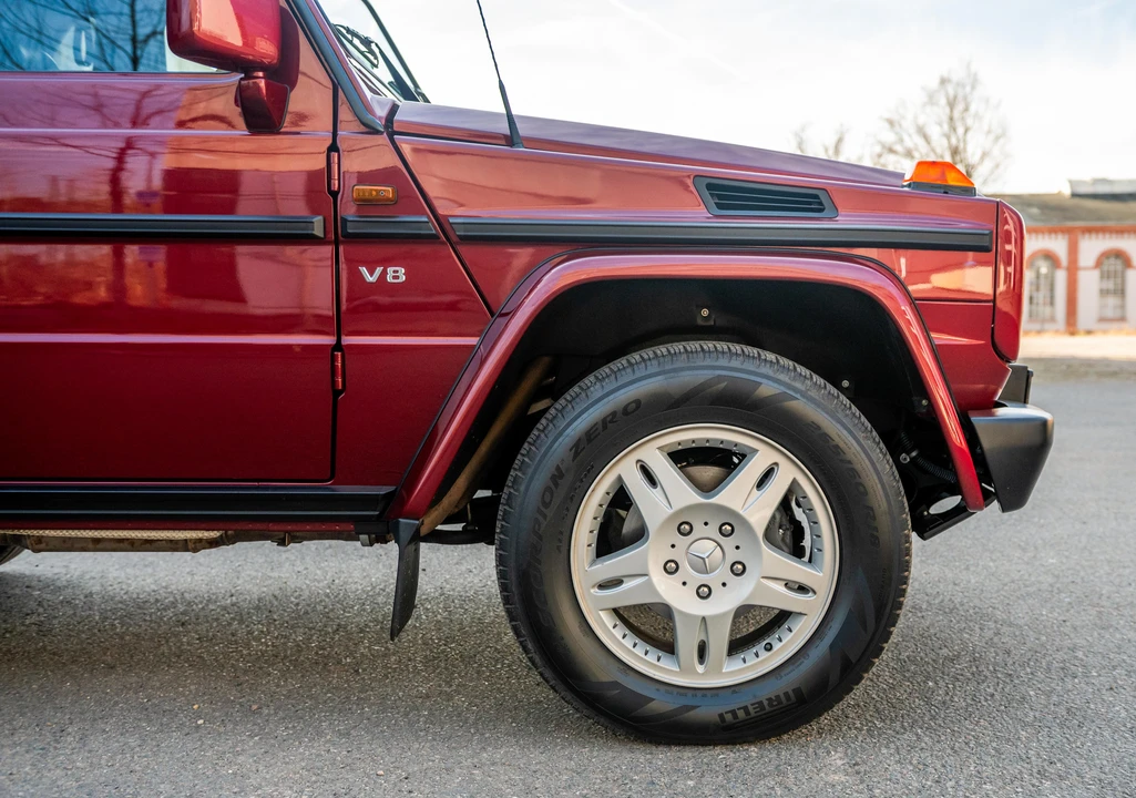 2000 Mercedes-Benz W463 G-Class - Image 29 of 31