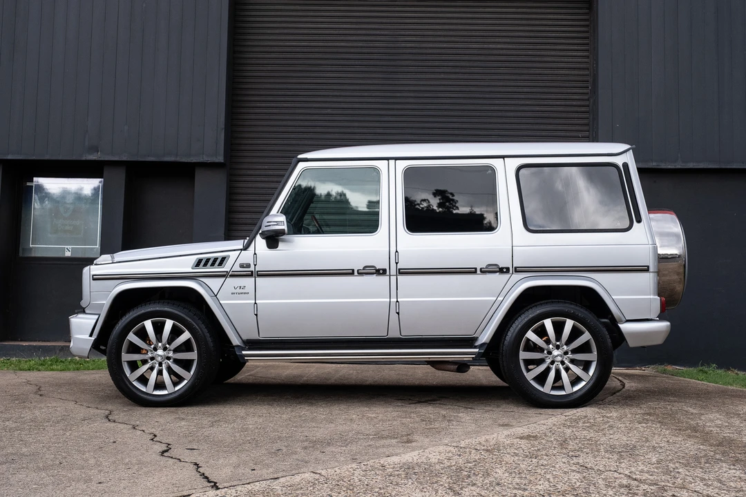 2000 Mercedes-Benz W463 G-Class - Image 8 of 31