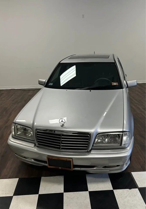 2000 Mercedes-Benz W202 C-Class - Image 2 of 16
