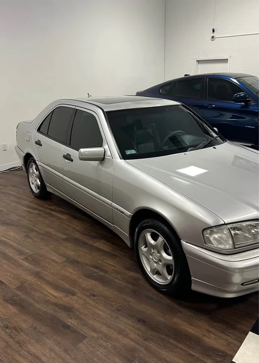 2000 Mercedes-Benz W202 C-Class - Image 6 of 16