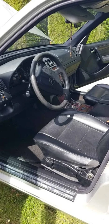 2000 Mercedes-Benz C-Class - Image 13 of 19