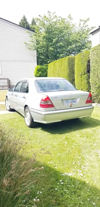 2000 Mercedes-Benz C-Class - Image 4 of 19