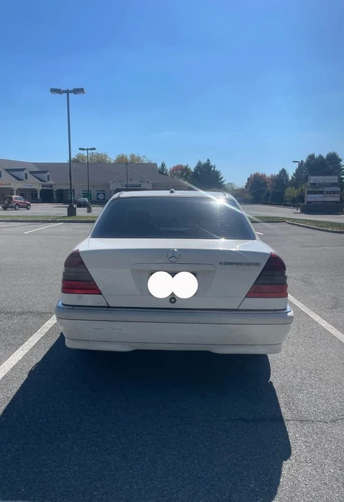 2000 Mercedes-Benz W202 C-Class - Image 4 of 10