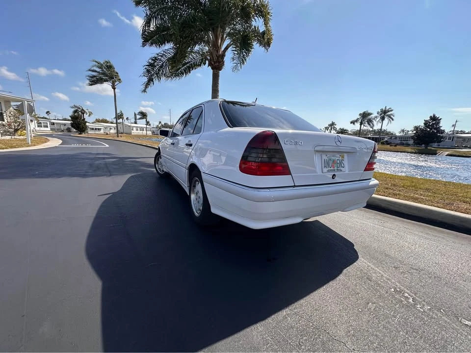 2000 Mercedes-Benz W202 C-Class - Image 4 of 9