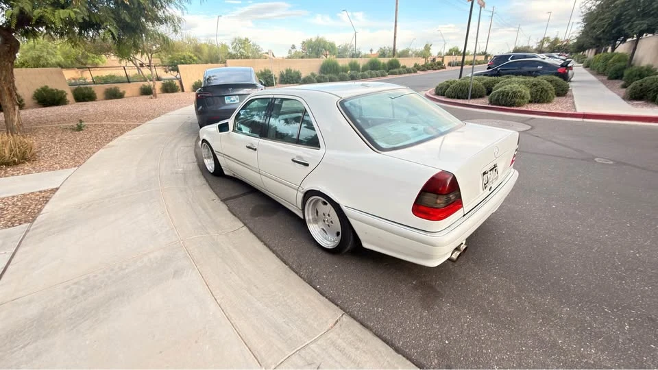 2000 Mercedes-Benz W202 C-Class - Image 3 of 11