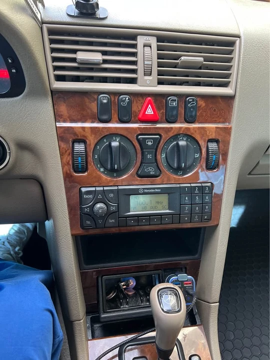 2000 Mercedes-Benz W202 C-Class - Image 7 of 10