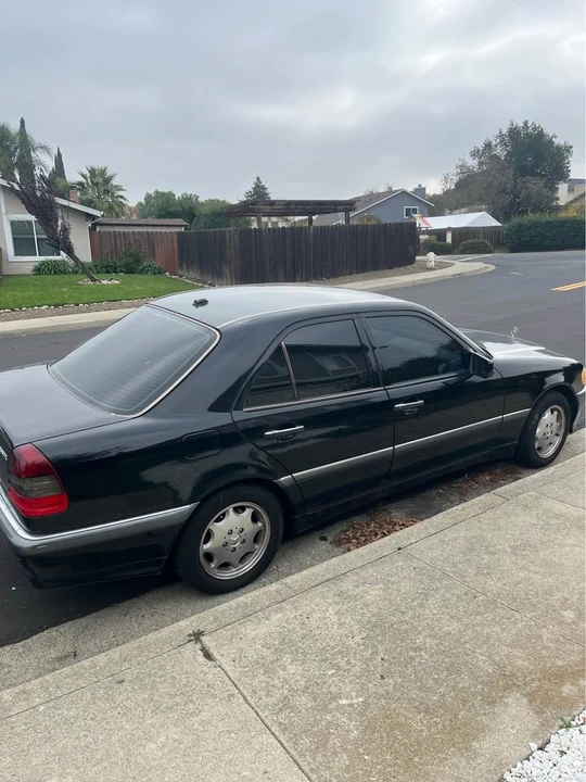 2000 Mercedes-Benz W202 C-Class - Image 4 of 10