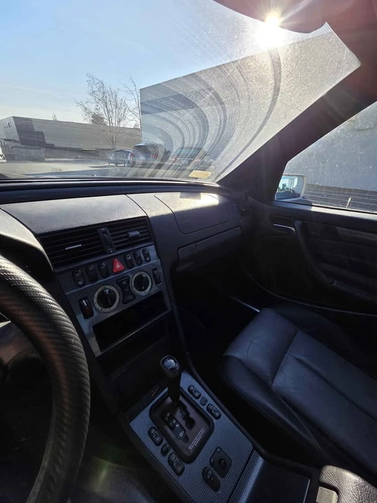 2000 Mercedes-Benz W202 C-Class - Image 19 of 19