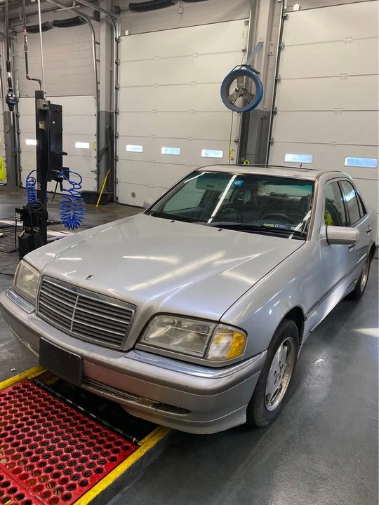 2000 Mercedes-Benz W202 C-Class - Image 6 of 9