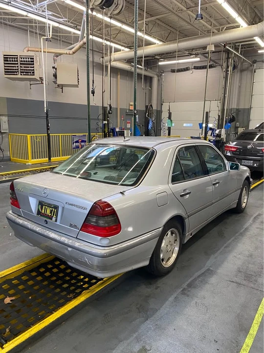 2000 Mercedes-Benz W202 C-Class - Image 3 of 9