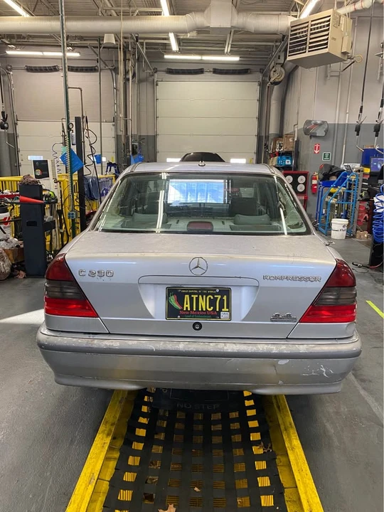 2000 Mercedes-Benz W202 C-Class - Image 4 of 9