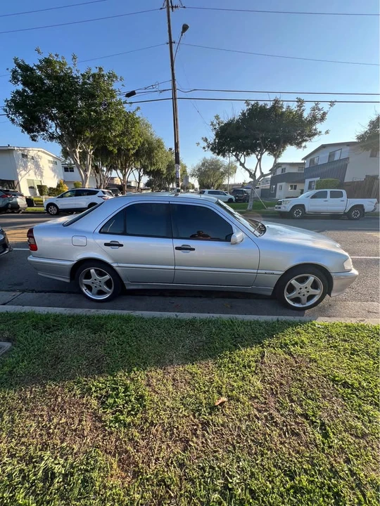 2000 Mercedes-Benz W202 C-Class - Image 2 of 13