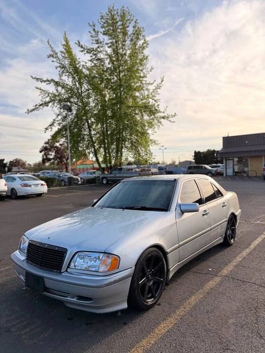 2000 Mercedes-Benz W202 C-Class - Image 10 of 10