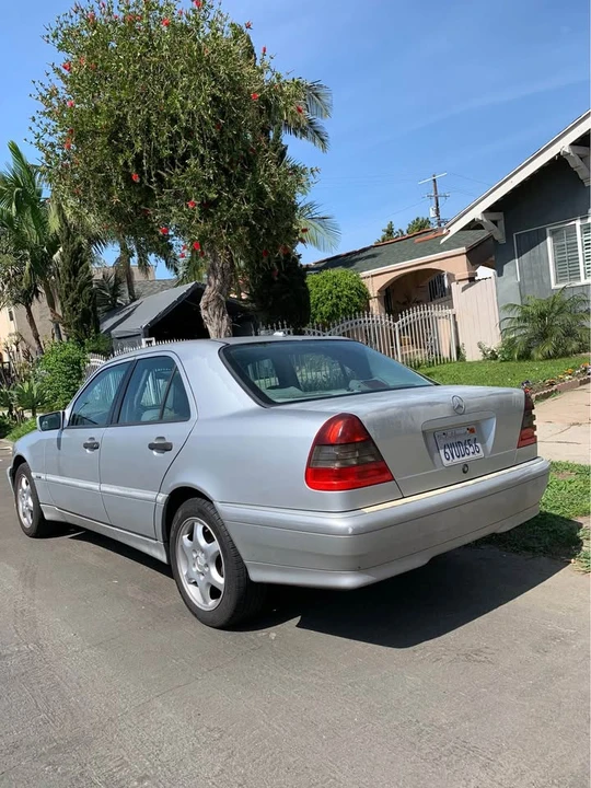 2000 Mercedes-Benz W202 C-Class - Image 2 of 8