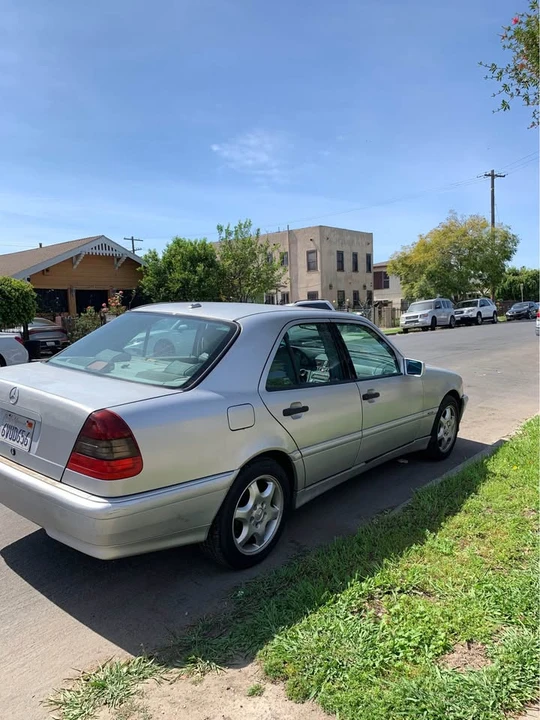 2000 Mercedes-Benz W202 C-Class - Image 3 of 8