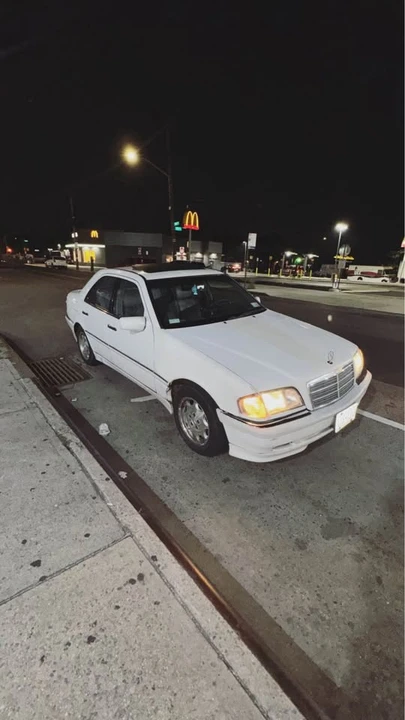 2000 Mercedes-Benz W202 C-Class - Image 3 of 12