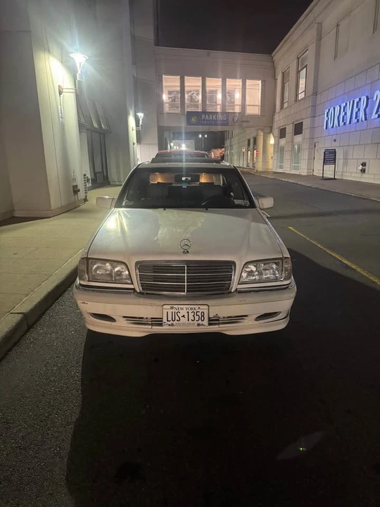 2000 Mercedes-Benz W202 C-Class - Image 2 of 12
