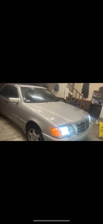 2000 Mercedes-Benz W202 C-Class - Image 9 of 11
