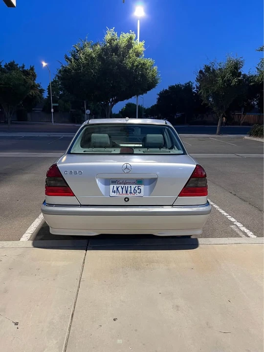 2000 Mercedes-Benz W202 C-Class - Image 4 of 10