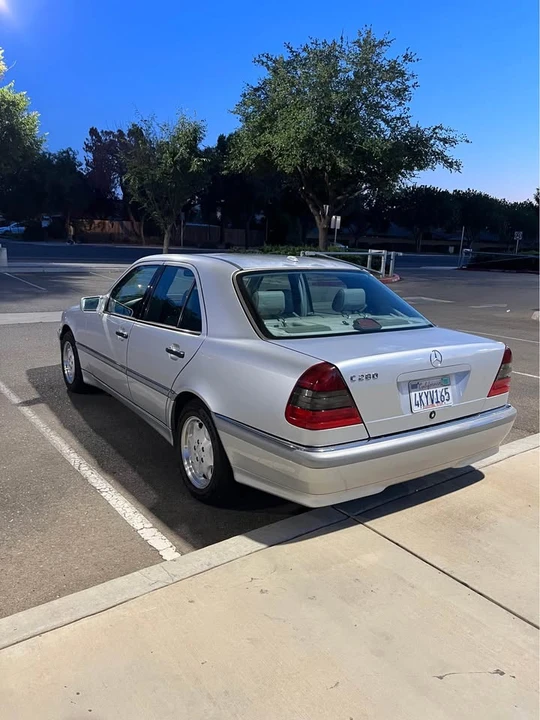 2000 Mercedes-Benz W202 C-Class - Image 2 of 10