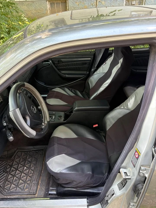 2000 Mercedes-Benz W202 C-Class - Image 7 of 12