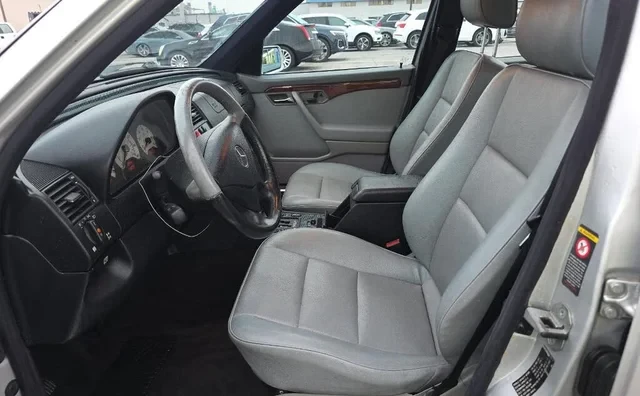 2000 Mercedes-Benz W202 C-Class - Image 6 of 13