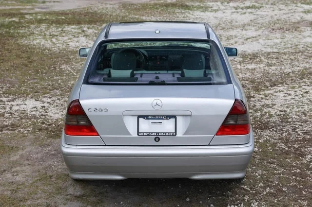 2000 Mercedes-Benz W202 C-Class - Image 9 of 19