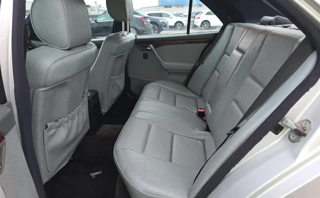 2000 Mercedes-Benz W202 C-Class - Image 11 of 13