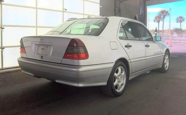 2000 Mercedes-Benz W202 C-Class - Image 3 of 13