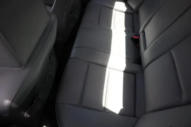 2000 Mercedes-Benz W202 C-Class - Image 10 of 17