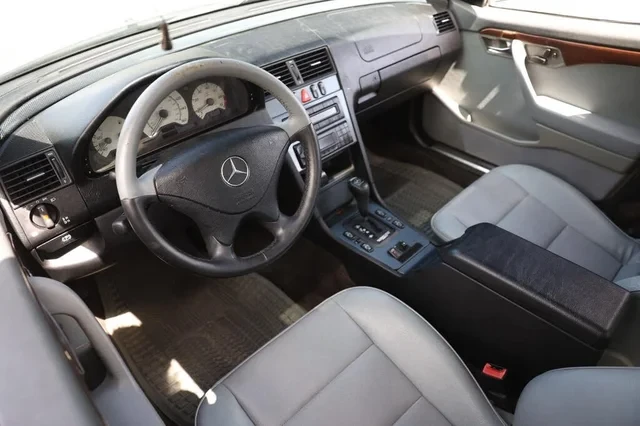 2000 Mercedes-Benz W202 C-Class - Image 7 of 17