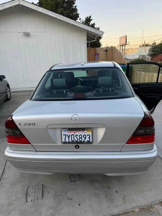 2000 Mercedes-Benz W202 C-Class - Image 3 of 9