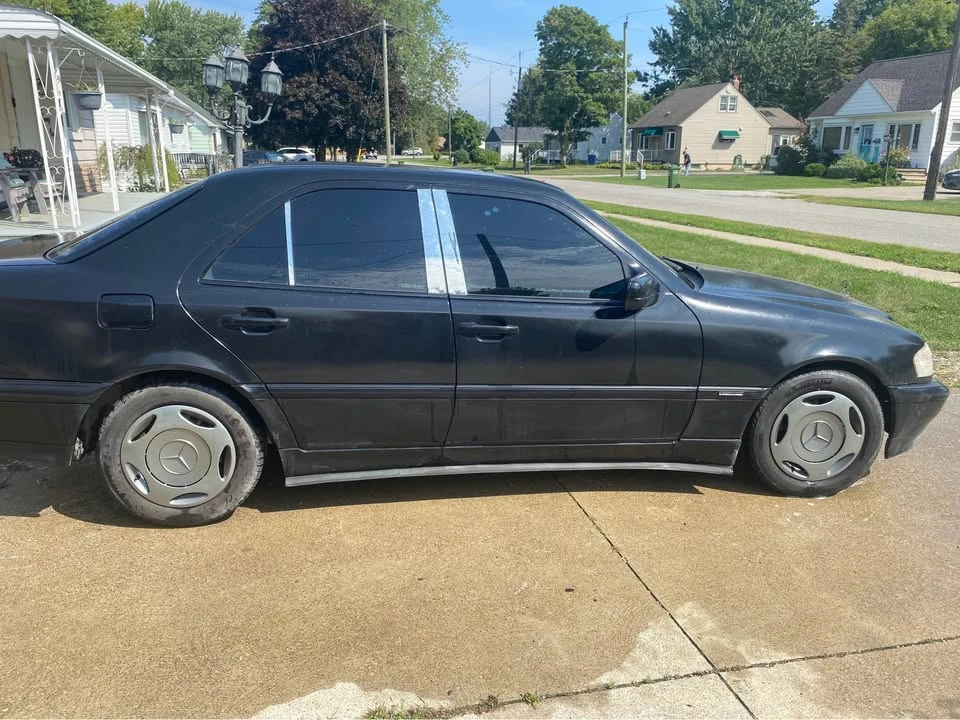 2000 Mercedes-Benz W202 C-Class - Image 2 of 11