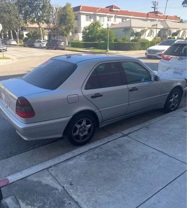 2000 Mercedes-Benz W202 C-Class - Image 4 of 7