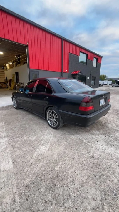 2000 Mercedes-Benz W202 C-Class - Image 5 of 10