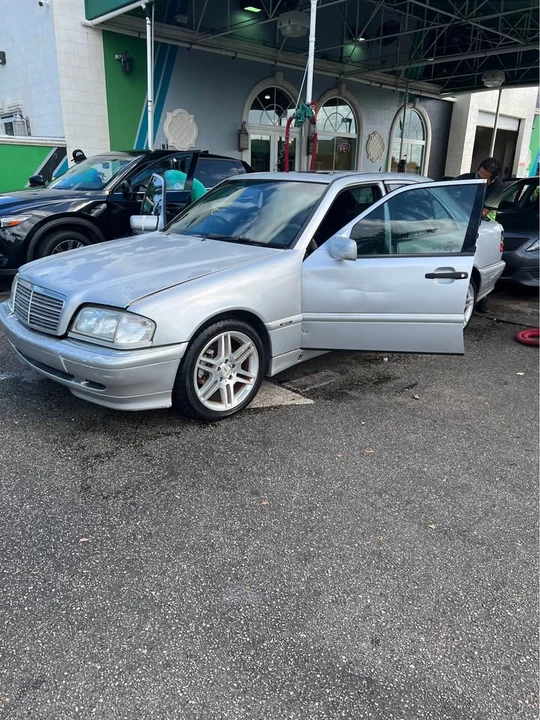 2000 Mercedes-Benz W202 C-Class - Image 5 of 8