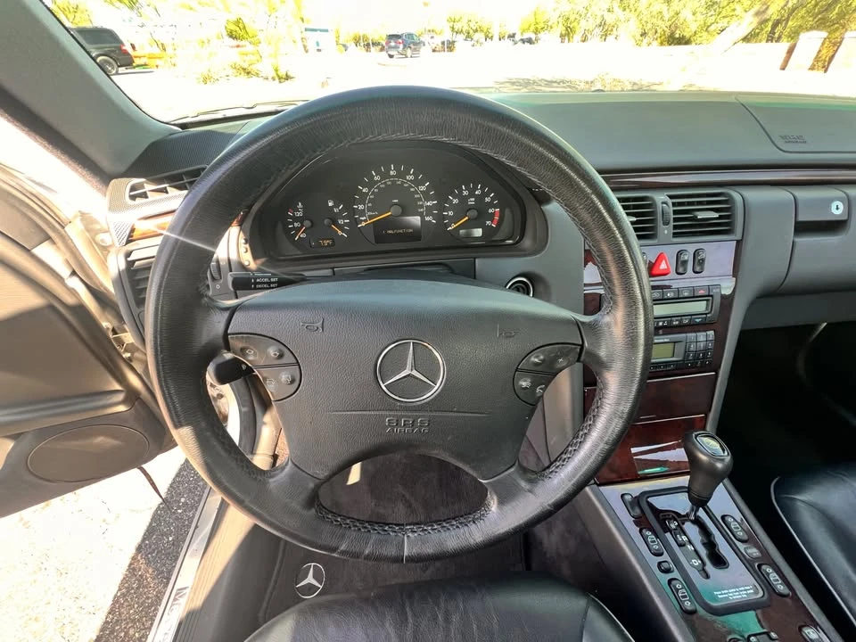 2000 Mercedes-Benz W210 E-Class - Image 14 of 17