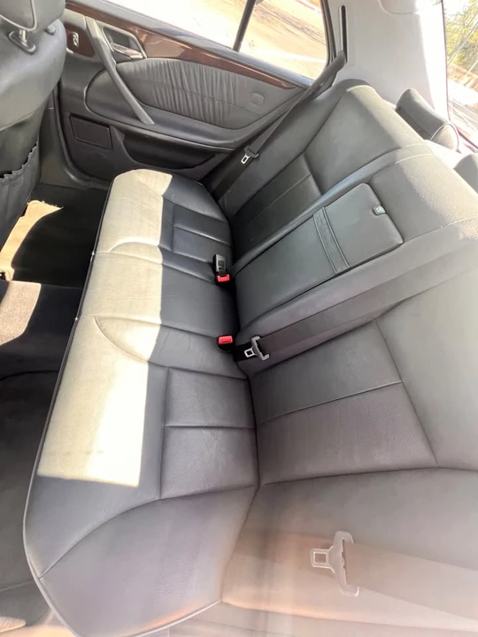 2000 Mercedes-Benz W210 E-Class - Image 15 of 17