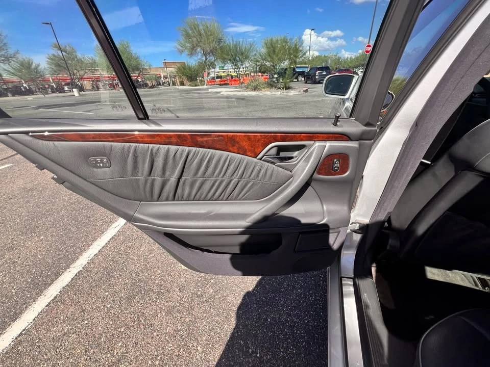2000 Mercedes-Benz W210 E-Class - Image 16 of 17
