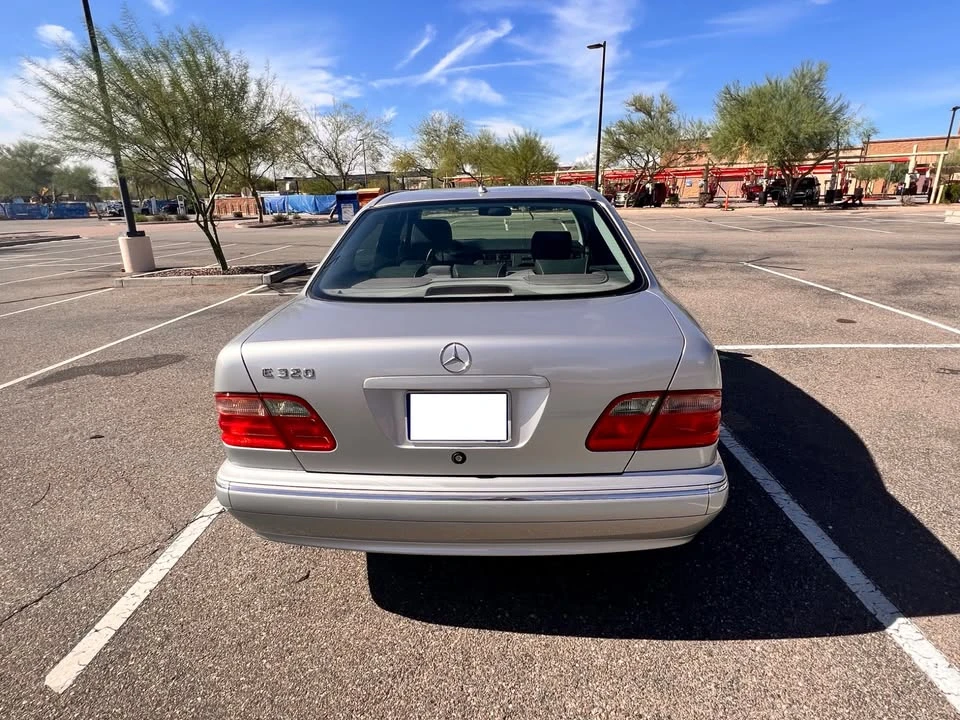 2000 Mercedes-Benz W210 E-Class - Image 6 of 17