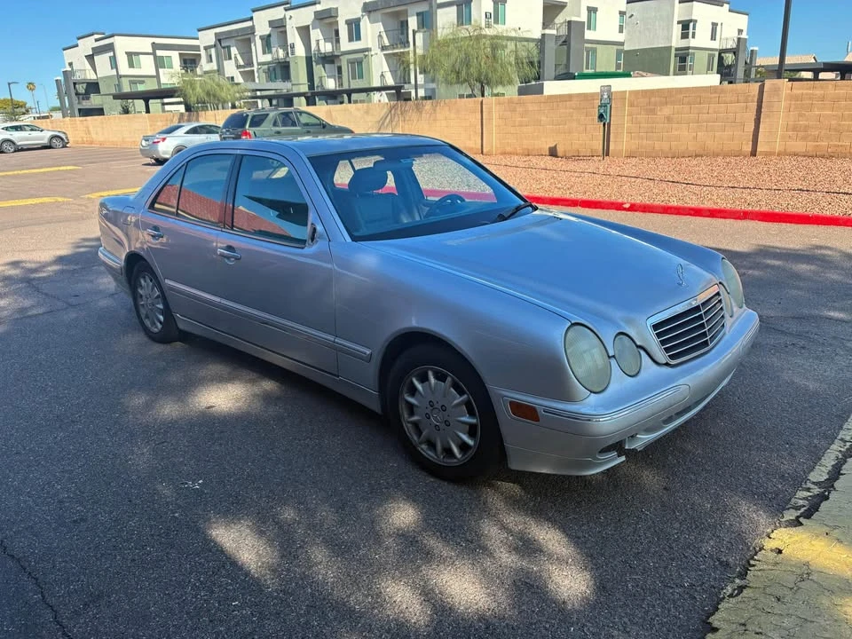2000 Mercedes-Benz W210 E-Class - Image 9 of 13