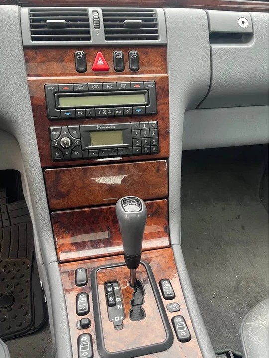 2000 Mercedes-Benz W210 E-Class - Image 5 of 7