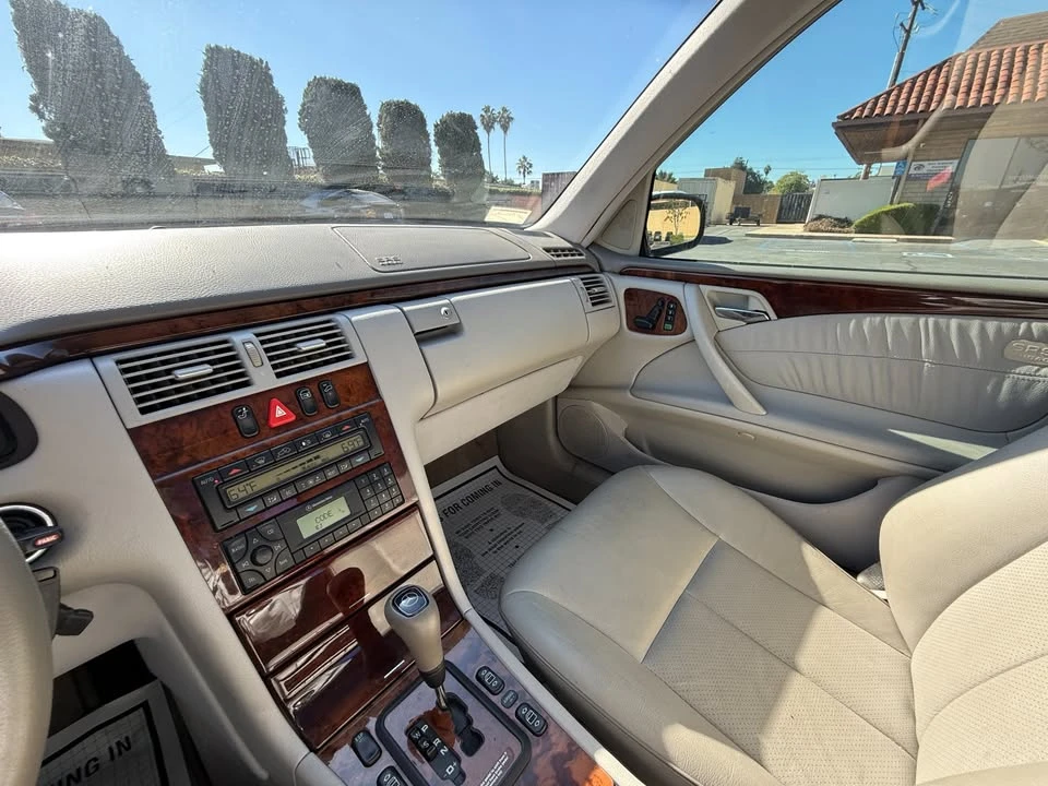2000 Mercedes-Benz W210 E-Class - Image 9 of 17
