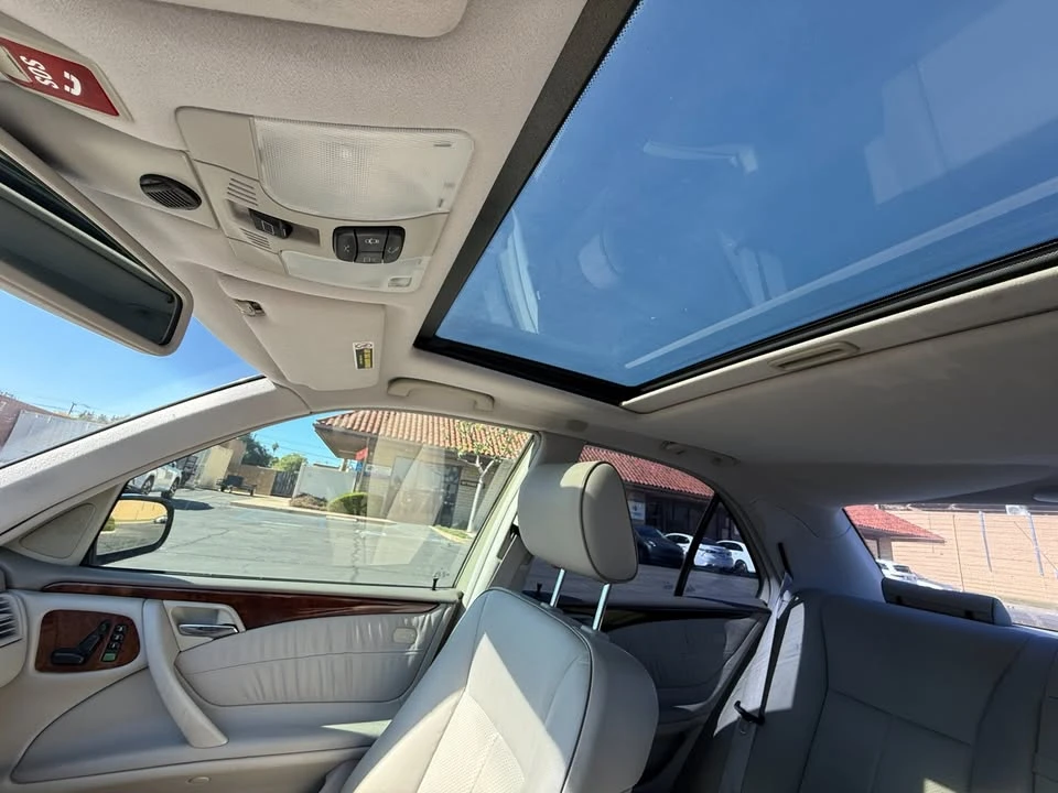2000 Mercedes-Benz W210 E-Class - Image 10 of 17
